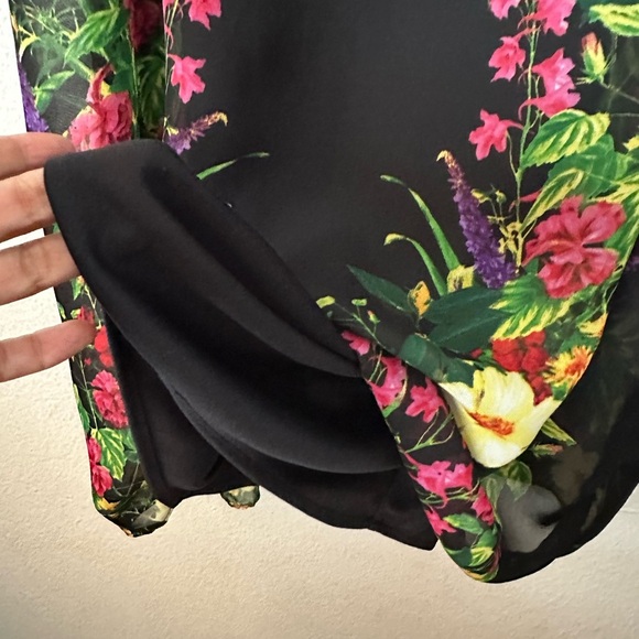 Floral Black Midi Dress - Picture 6 of 9